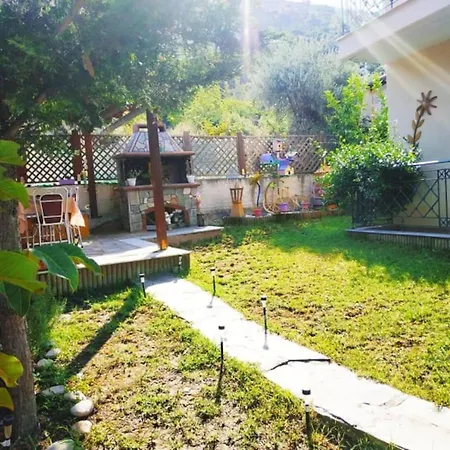 'View At Sunset' House * Prínos