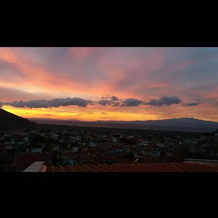 Prázdninový dům 'View At Sunset' House *